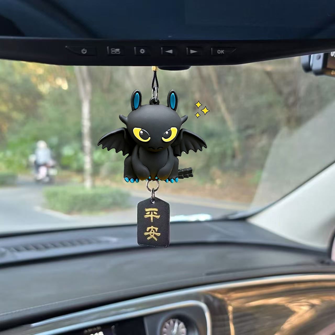Car Accessories Unique - Tandloze auto-hangpop, schattig cartoon pluche speelgoed,